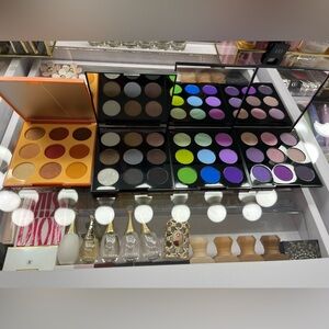 Morphe Eyeshadow Palette Bundle of 4. Assorted Bright & Neutral Shades